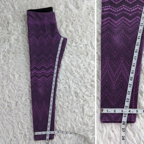 Bundle of Tuff Athletics Leggings size M - Picture 11 of 12